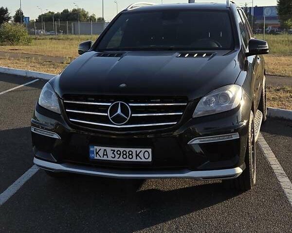 Черный Мерседес М-Класс, объемом двигателя 3.5 л и пробегом 161 тыс. км за 20999 $, фото 1 на Automoto.ua