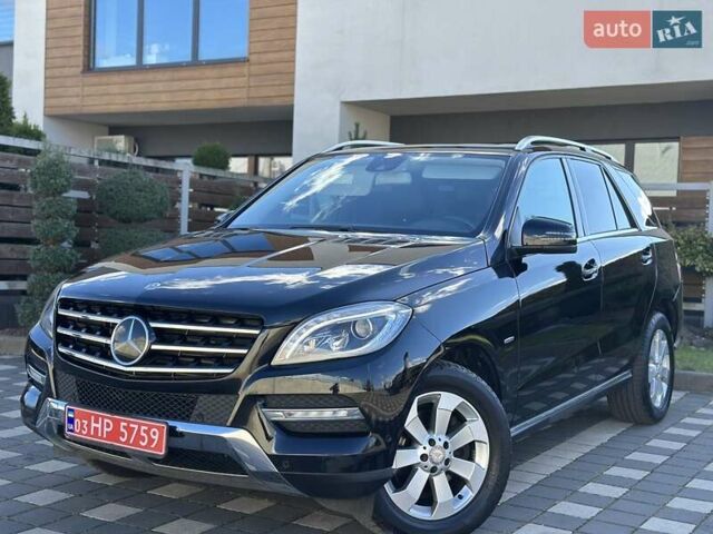 Черный Мерседес М-Класс, объемом двигателя 3 л и пробегом 181 тыс. км за 22900 $, фото 1 на Automoto.ua