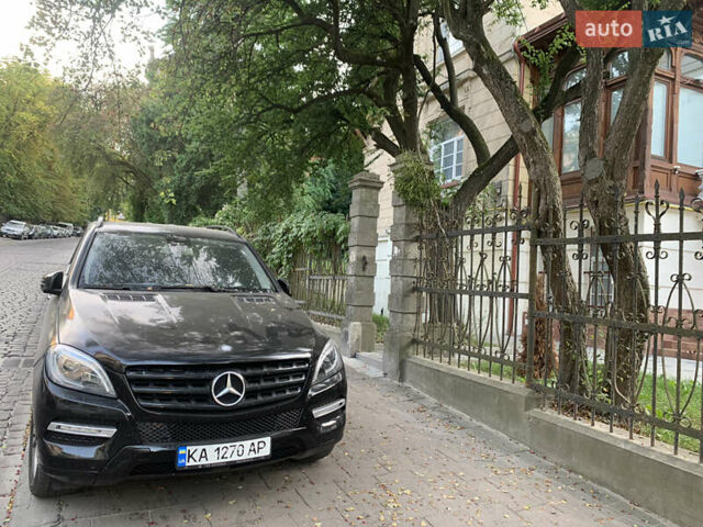 Чорний Мерседес М-Клас, об'ємом двигуна 3.5 л та пробігом 210 тис. км за 17000 $, фото 1 на Automoto.ua