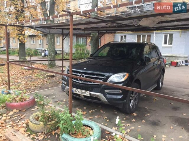 Чорний Мерседес М-Клас, об'ємом двигуна 3.5 л та пробігом 191 тис. км за 24500 $, фото 1 на Automoto.ua