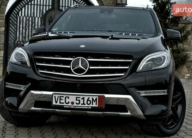 Черный Мерседес М-Класс, объемом двигателя 2.99 л и пробегом 252 тыс. км за 27500 $, фото 1 на Automoto.ua