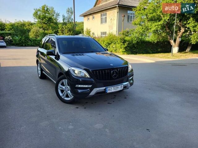 Чорний Мерседес М-Клас, об'ємом двигуна 2.14 л та пробігом 280 тис. км за 21800 $, фото 1 на Automoto.ua