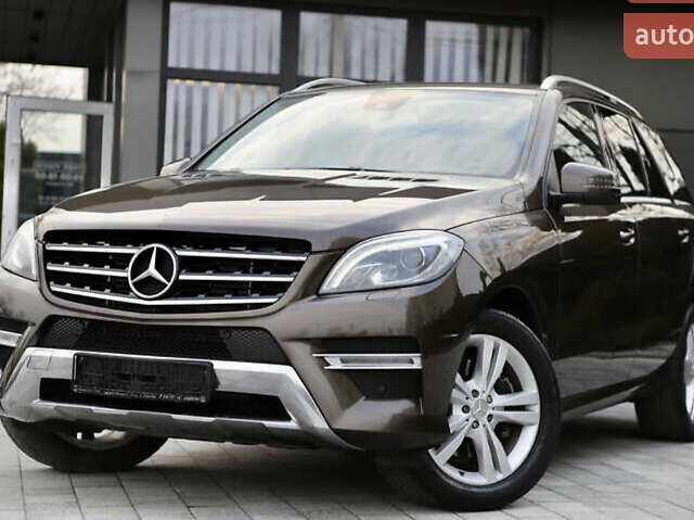 Коричневый Мерседес М-Класс, объемом двигателя 2.99 л и пробегом 110 тыс. км за 23000 $, фото 1 на Automoto.ua