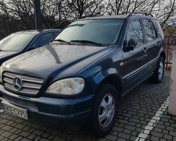 Мерседес М-Класс, объемом двигателя 4.3 л и пробегом 340 тыс. км за 4800 $, фото 1 на Automoto.ua