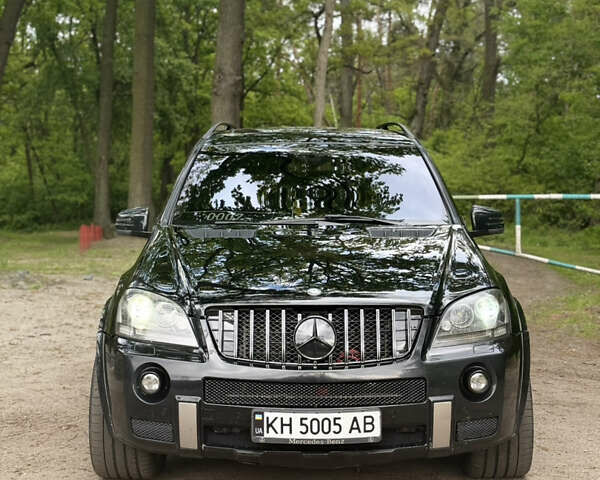 Мерседес М-Класс, объемом двигателя 5 л и пробегом 333 тыс. км за 9700 $, фото 1 на Automoto.ua