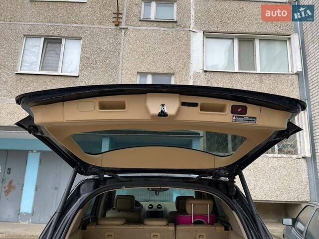 Мерседес М-Класс, объемом двигателя 3.5 л и пробегом 300 тыс. км за 10000 $, фото 1 на Automoto.ua