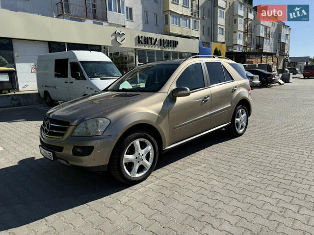 Мерседес М-Класс, объемом двигателя 3 л и пробегом 242 тыс. км за 13000 $, фото 1 на Automoto.ua