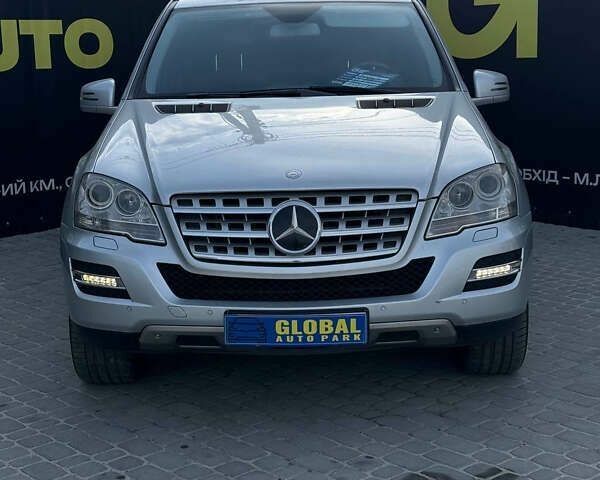 Мерседес М-Клас, об'ємом двигуна 3.5 л та пробігом 283 тис. км за 14600 $, фото 1 на Automoto.ua