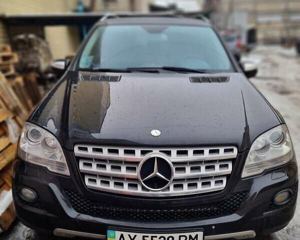 Мерседес М-Класс, объемом двигателя 2.99 л и пробегом 200 тыс. км за 16700 $, фото 1 на Automoto.ua