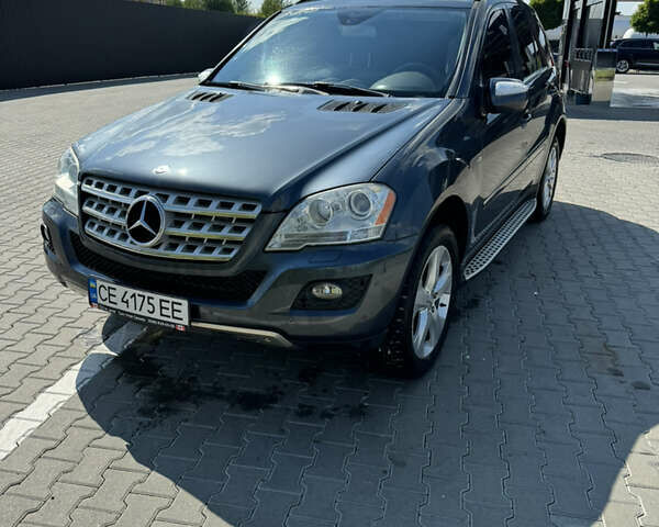 Мерседес М-Класс, объемом двигателя 3 л и пробегом 250 тыс. км за 15800 $, фото 1 на Automoto.ua