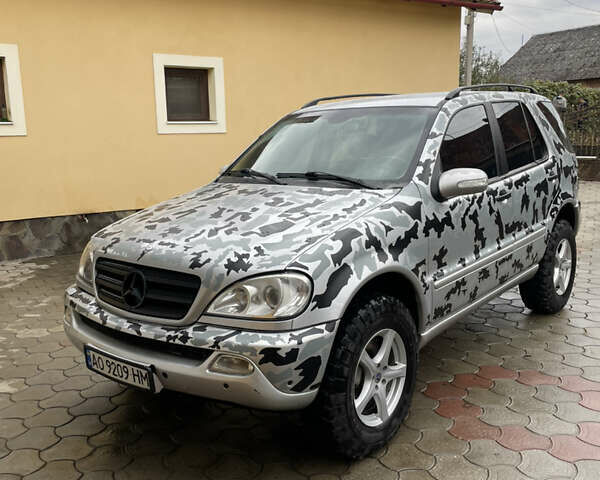 Сірий Мерседес М-Клас, об'ємом двигуна 2.7 л та пробігом 315 тис. км за 9000 $, фото 1 на Automoto.ua