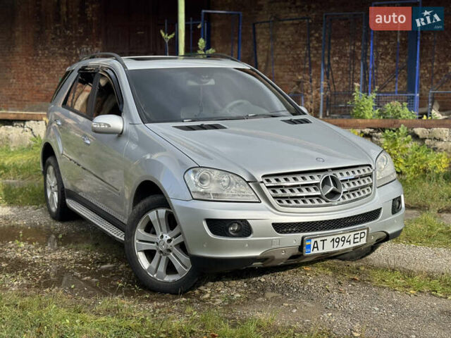 Серый Мерседес М-Класс, объемом двигателя 3 л и пробегом 280 тыс. км за 10990 $, фото 1 на Automoto.ua