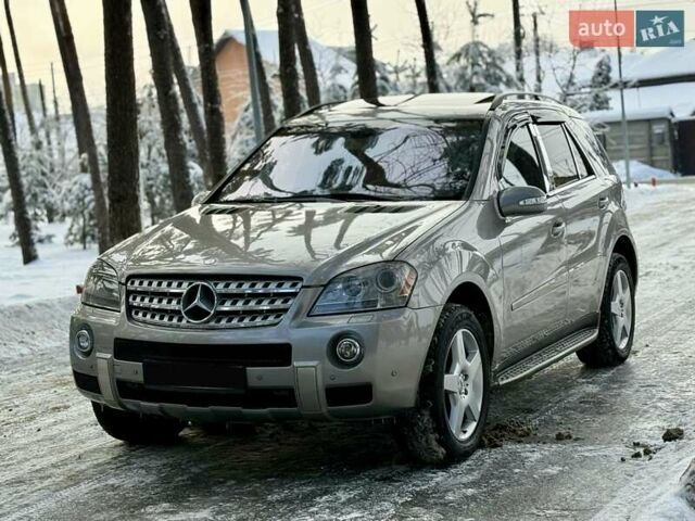 Сірий Мерседес М-Клас, об'ємом двигуна 3.5 л та пробігом 174 тис. км за 10999 $, фото 1 на Automoto.ua