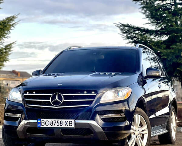 Синий Мерседес М-Класс, объемом двигателя 2.99 л и пробегом 310 тыс. км за 23999 $, фото 1 на Automoto.ua