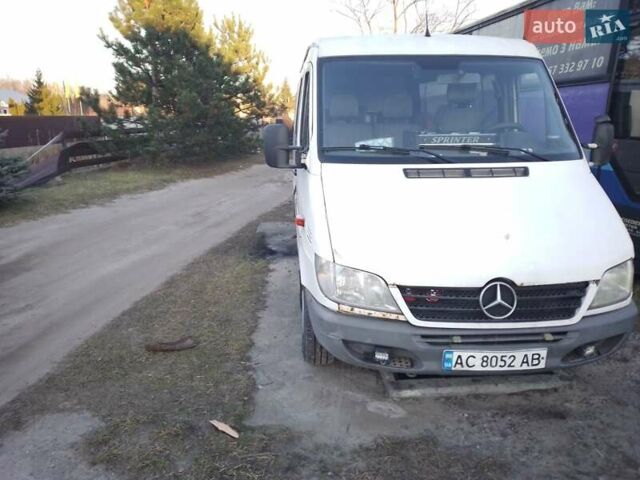 Білий Мерседес MB-Class, об'ємом двигуна 2.69 л та пробігом 680 тис. км за 7500 $, фото 1 на Automoto.ua