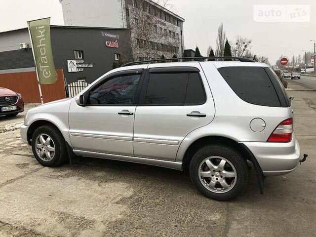 Мерседес МЛ 400, об'ємом двигуна 4 л та пробігом 255 тис. км за 8500 $, фото 1 на Automoto.ua