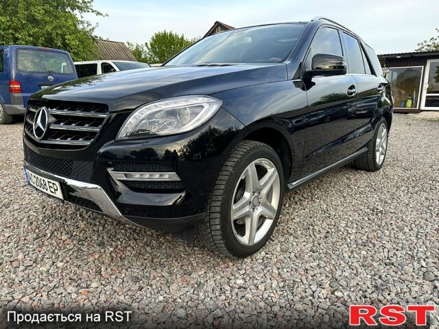 Чорний Мерседес МЛ класс, об'ємом двигуна 3 л та пробігом 0 тис. км за 18800 $, фото 1 на Automoto.ua