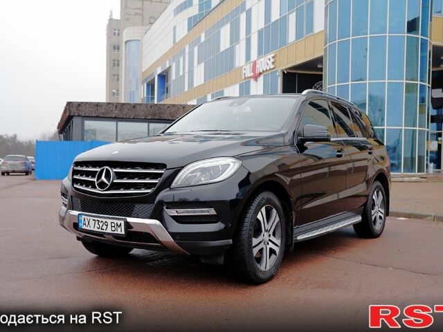 Чорний Мерседес МЛ класс, об'ємом двигуна 3 л та пробігом 255 тис. км за 25000 $, фото 1 на Automoto.ua