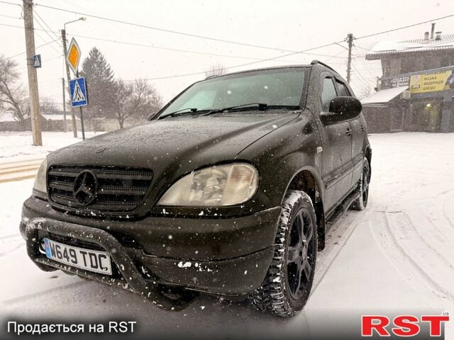 Мерседес МЛ класс, об'ємом двигуна 4.3 л та пробігом 98 тис. км за 3100 $, фото 1 на Automoto.ua