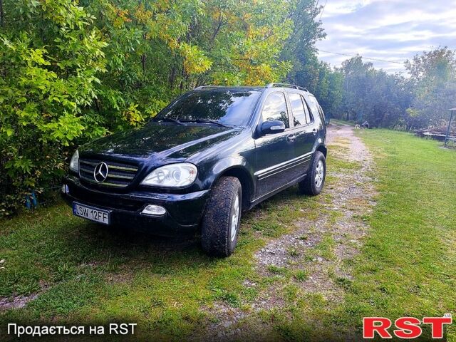 Мерседес МЛ класс, объемом двигателя 4 л и пробегом 300 тыс. км за 7000 $, фото 1 на Automoto.ua
