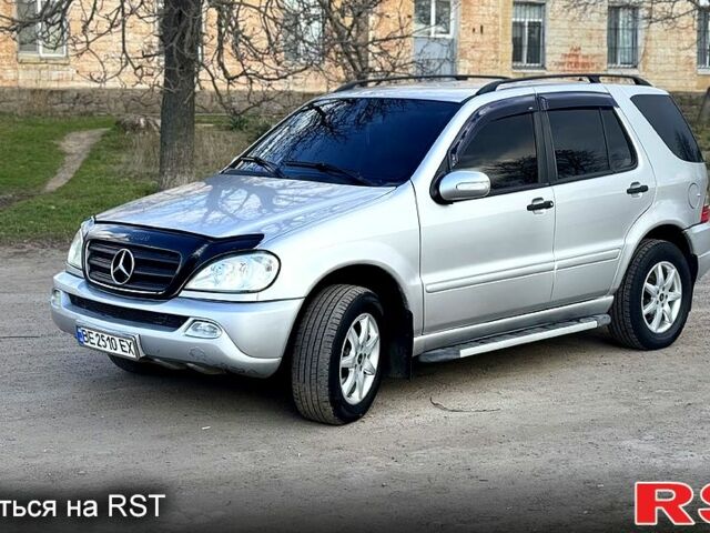 Сірий Мерседес МЛ класс, об'ємом двигуна 2.7 л та пробігом 350 тис. км за 5800 $, фото 1 на Automoto.ua