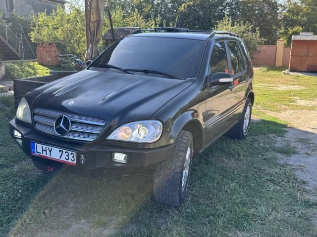 Чорний Мерседес МЛ, об'ємом двигуна 2.7 л та пробігом 3 тис. км за 4700 $, фото 1 на Automoto.ua