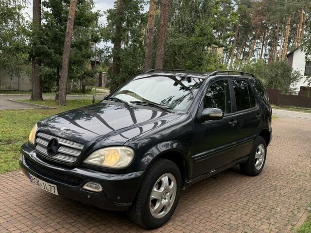 Синій Мерседес МЛ, об'ємом двигуна 2.7 л та пробігом 346 тис. км за 3850 $, фото 1 на Automoto.ua