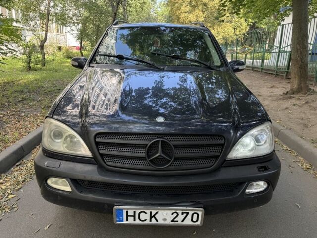 Синій Мерседес МЛ, об'ємом двигуна 2.7 л та пробігом 258 тис. км за 3000 $, фото 1 на Automoto.ua