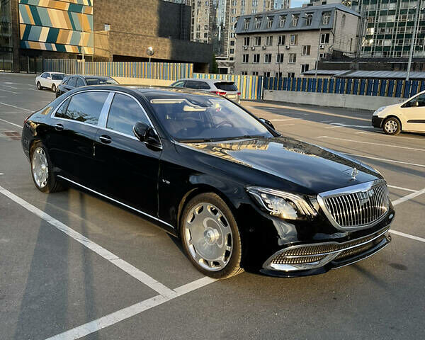 Чорний Мерседес Maybach S 600, об'ємом двигуна 6 л та пробігом 18 тис. км за 115000 $, фото 1 на Automoto.ua