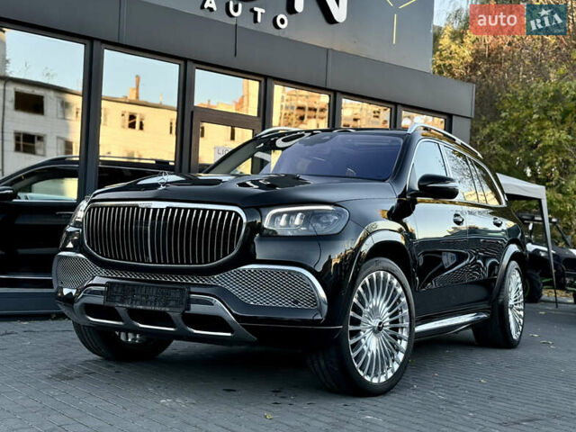 Черный Мерседес Майбах, объемом двигателя 3.98 л и пробегом 98 тыс. км за 154900 $, фото 1 на Automoto.ua