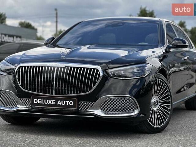 Черный Мерседес Майбах, объемом двигателя 6 л и пробегом 19 тыс. км за 209900 $, фото 1 на Automoto.ua