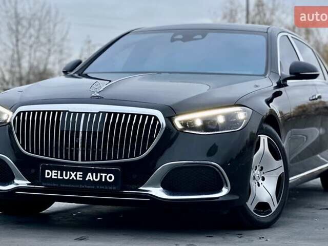 Черный Мерседес Майбах, объемом двигателя 3.98 л и пробегом 44 тыс. км за 190000 $, фото 1 на Automoto.ua