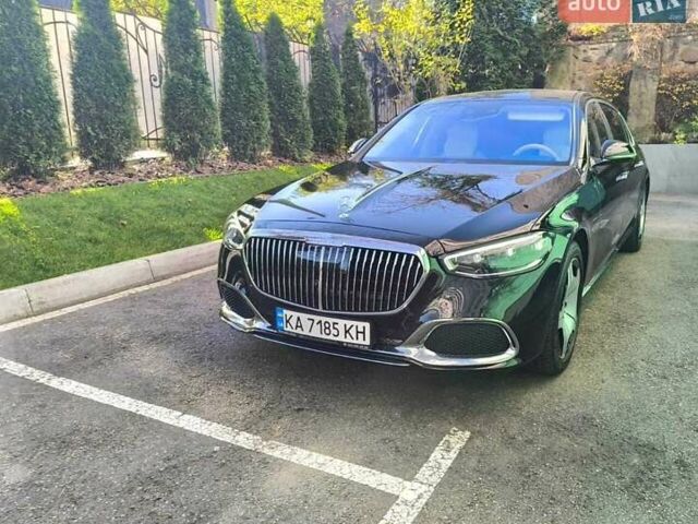 Черный Мерседес Майбах, объемом двигателя 3.98 л и пробегом 30 тыс. км за 195000 $, фото 1 на Automoto.ua