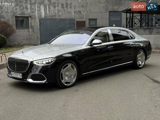 Черный Мерседес Майбах, объемом двигателя 3.98 л и пробегом 54 тыс. км за 189000 $, фото 1 на Automoto.ua