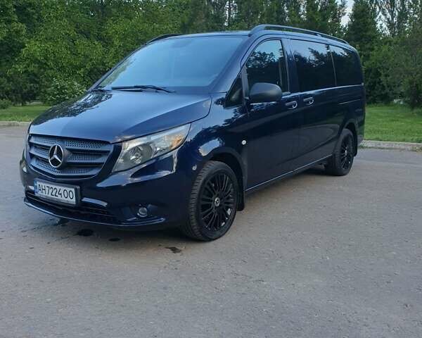 Синий Мерседес Metris, объемом двигателя 2 л и пробегом 140 тыс. км за 21500 $, фото 1 на Automoto.ua
