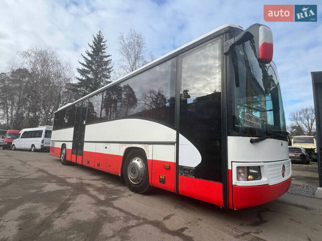 Белый Мерседес О 408, объемом двигателя 12 л и пробегом 715 тыс. км за 22000 $, фото 1 на Automoto.ua