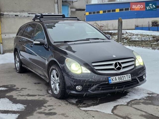 Черный Мерседес Р-Класс, объемом двигателя 3 л и пробегом 205 тыс. км за 7900 $, фото 1 на Automoto.ua