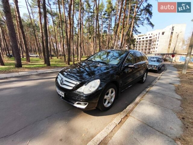 Чорний Мерседес Р-Клас, об'ємом двигуна 4.97 л та пробігом 561 тис. км за 5700 $, фото 1 на Automoto.ua