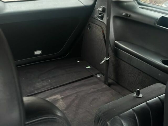 Черный Мерседес Р-Класс, объемом двигателя 3 л и пробегом 360 тыс. км за 4400 $, фото 1 на Automoto.ua