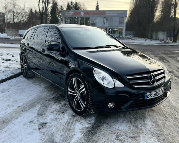 Черный Мерседес Р-Класс, объемом двигателя 3 л и пробегом 357 тыс. км за 11199 $, фото 1 на Automoto.ua