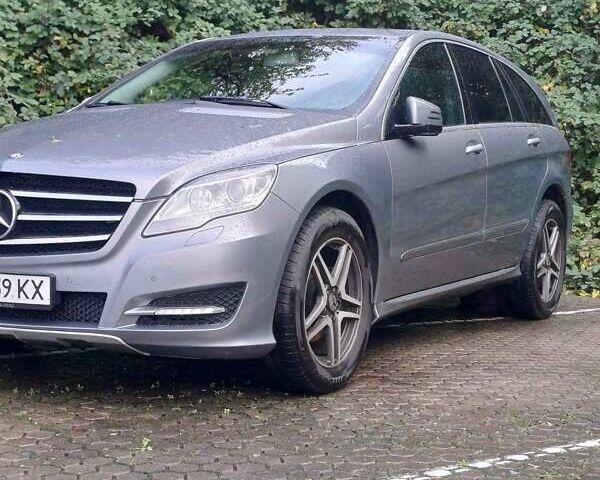 Серый Мерседес Р-Класс, объемом двигателя 2.99 л и пробегом 310 тыс. км за 11900 $, фото 1 на Automoto.ua