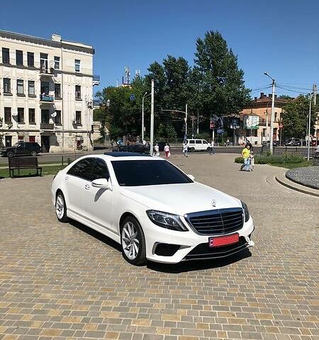 Білий Мерседес С 350, об'ємом двигуна 3.5 л та пробігом 100 тис. км за 29999 $, фото 1 на Automoto.ua