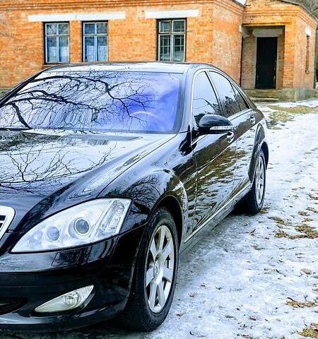 Чорний Мерседес С 350, об'ємом двигуна 0 л та пробігом 194 тис. км за 16900 $, фото 1 на Automoto.ua