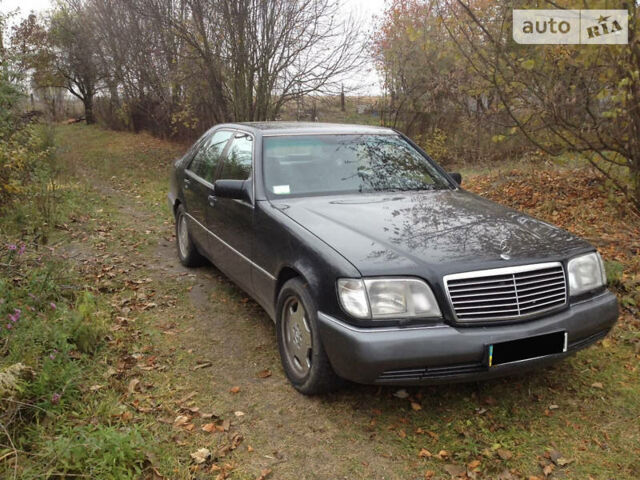 Чорний Мерседес С 500, об'ємом двигуна 5 л та пробігом 300 тис. км за 6800 $, фото 1 на Automoto.ua