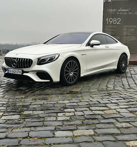 Белый Мерседес С Класс, объемом двигателя 3.98 л и пробегом 75 тыс. км за 60500 $, фото 1 на Automoto.ua