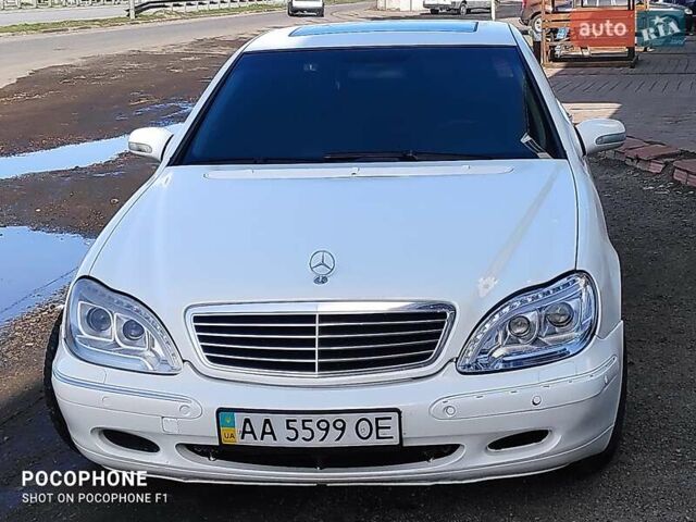 Білий Мерседес С Клас, об'ємом двигуна 4 л та пробігом 187 тис. км за 6200 $, фото 1 на Automoto.ua