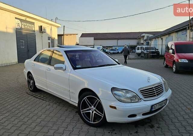 Білий Мерседес С Клас, об'ємом двигуна 4.3 л та пробігом 304 тис. км за 8200 $, фото 1 на Automoto.ua
