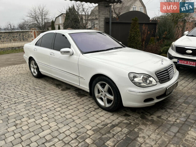 Білий Мерседес С Клас, об'ємом двигуна 3.2 л та пробігом 310 тис. км за 7500 $, фото 1 на Automoto.ua
