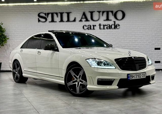 Білий Мерседес С Клас, об'ємом двигуна 3.5 л та пробігом 250 тис. км за 11000 $, фото 1 на Automoto.ua
