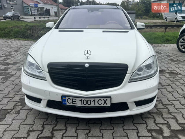 Белый Мерседес С Класс, объемом двигателя 5.46 л и пробегом 332 тыс. км за 11300 $, фото 1 на Automoto.ua